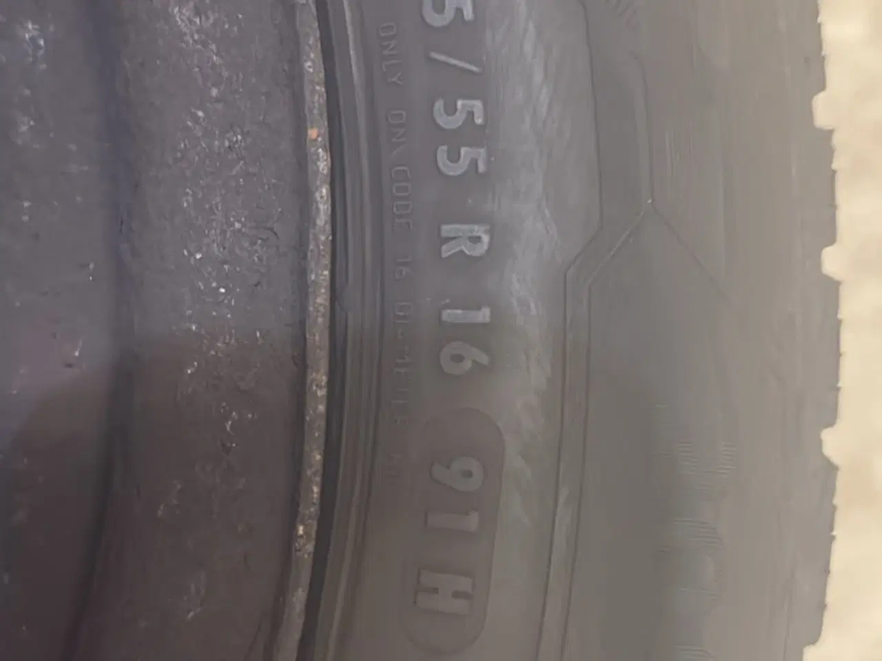 Billede 2 - Vinterdæk til Toyota Verso