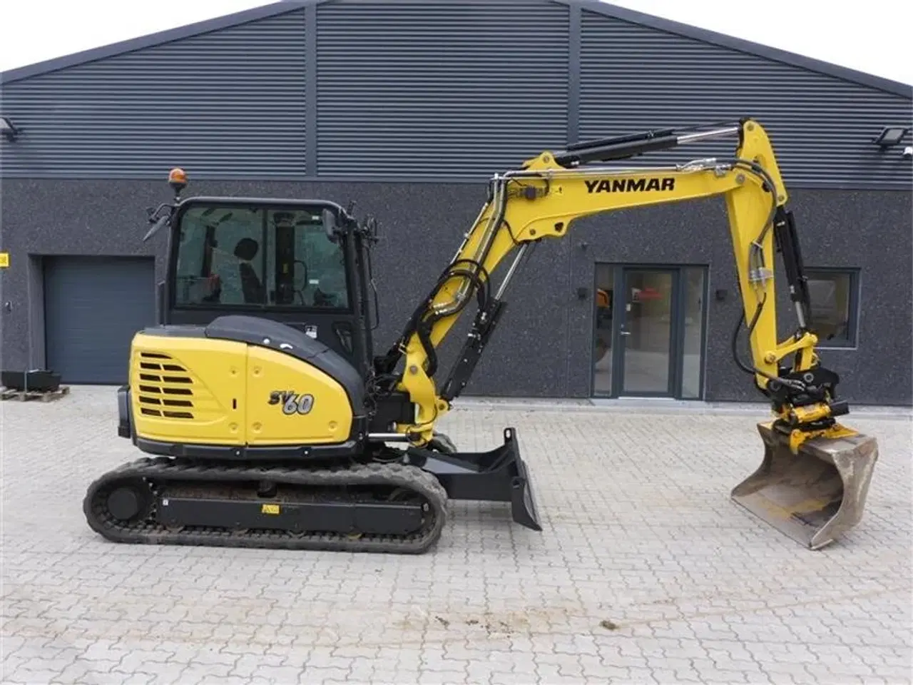 Billede 4 - Yanmar SV60 rotortilt og centralsmørring