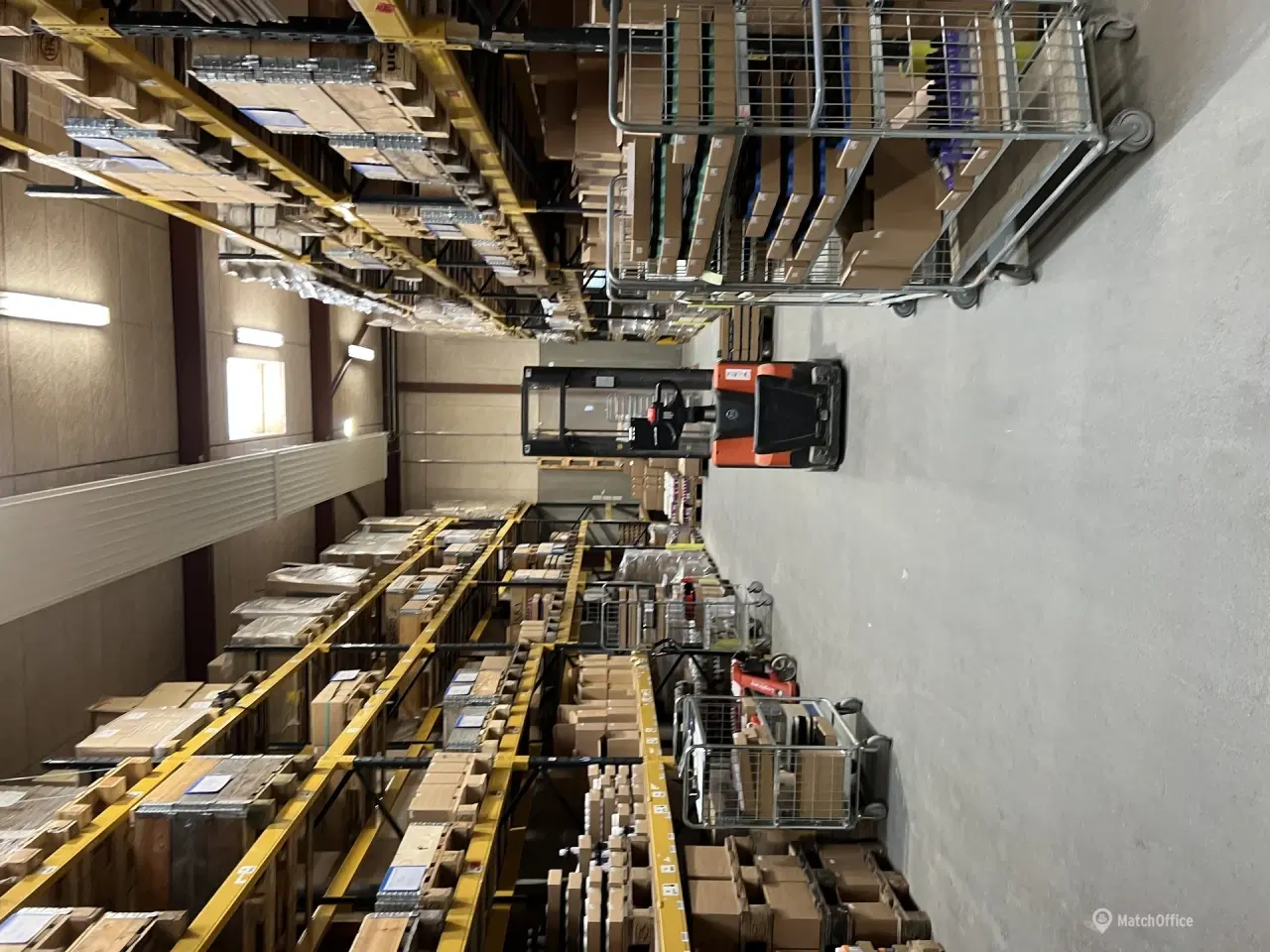 Billede 4 - Lager og kontor. med gode faciliteter til produktion