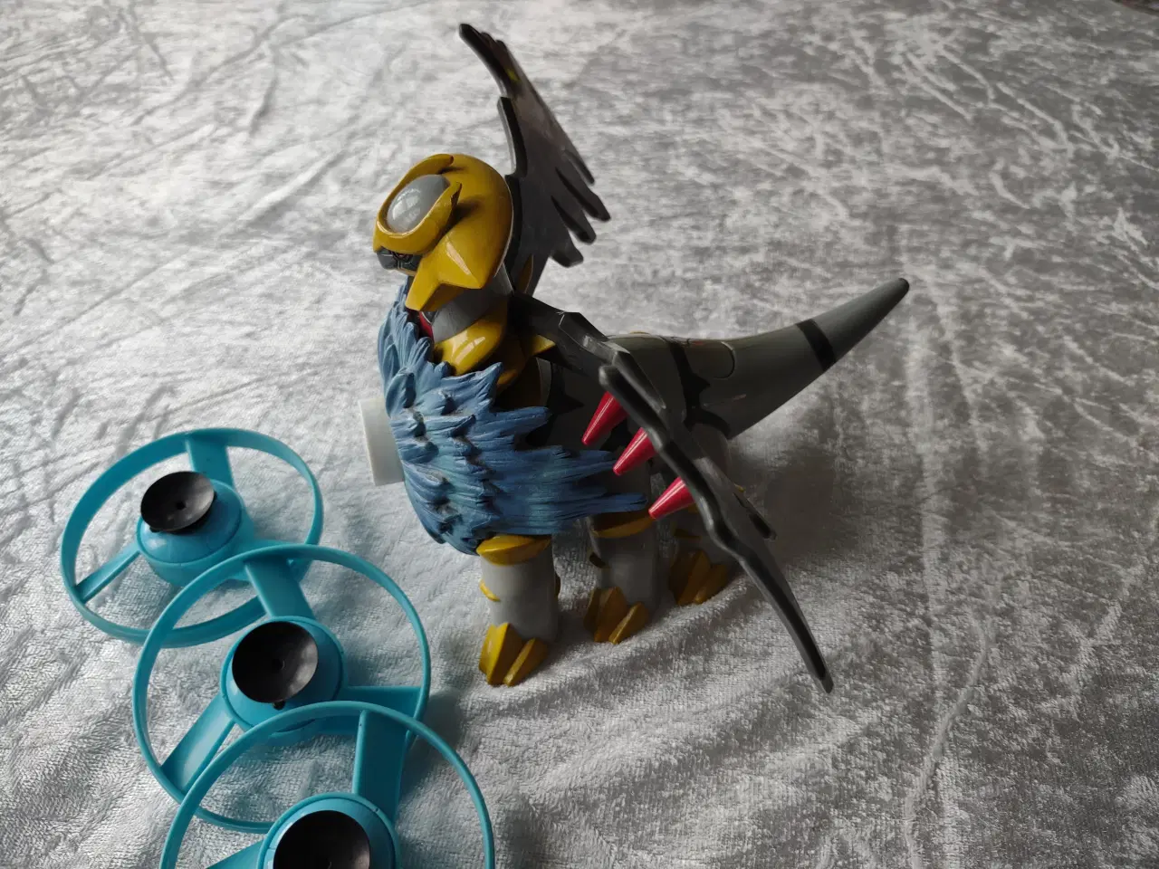 Billede 2 - Stor Pokemon figur