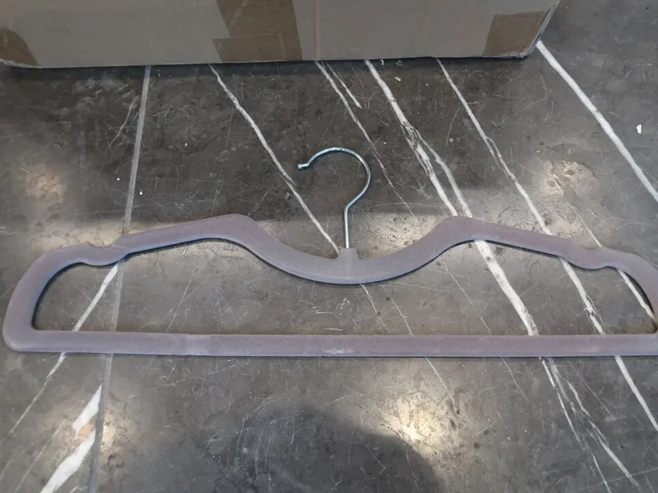 Billede 2 - Ca. 75 stk. Bøjler