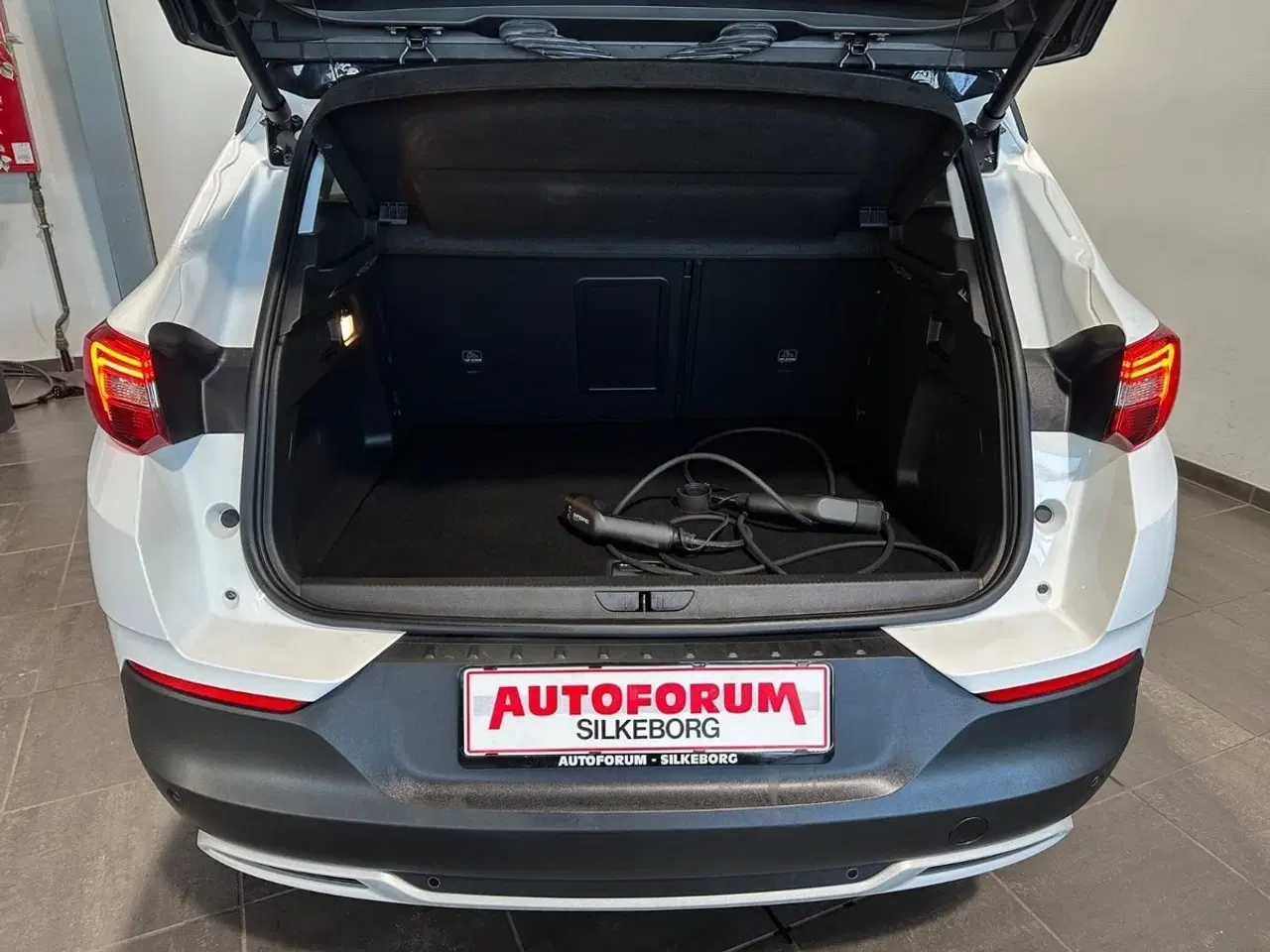 Billede 13 - Opel Grandland X 1,6 Hybrid Ultimate aut.