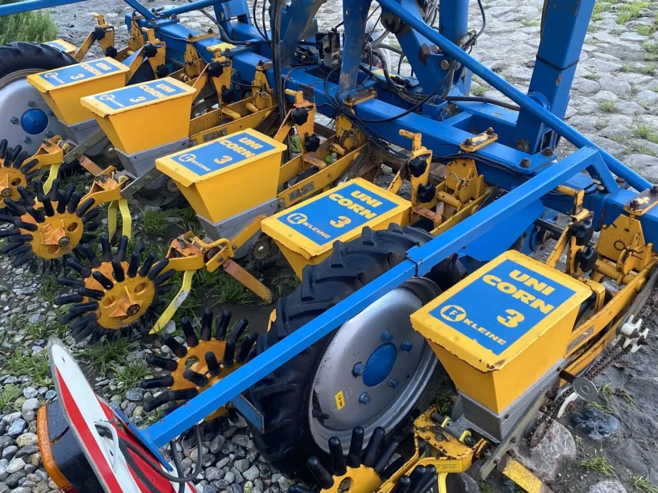 Billede 4 - Kleine Unicorn 3, 12 rækket. Velholdt maskine