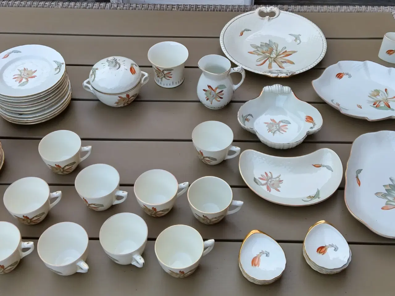 Billede 1 - B & G Porcelæns Stel 50 dele