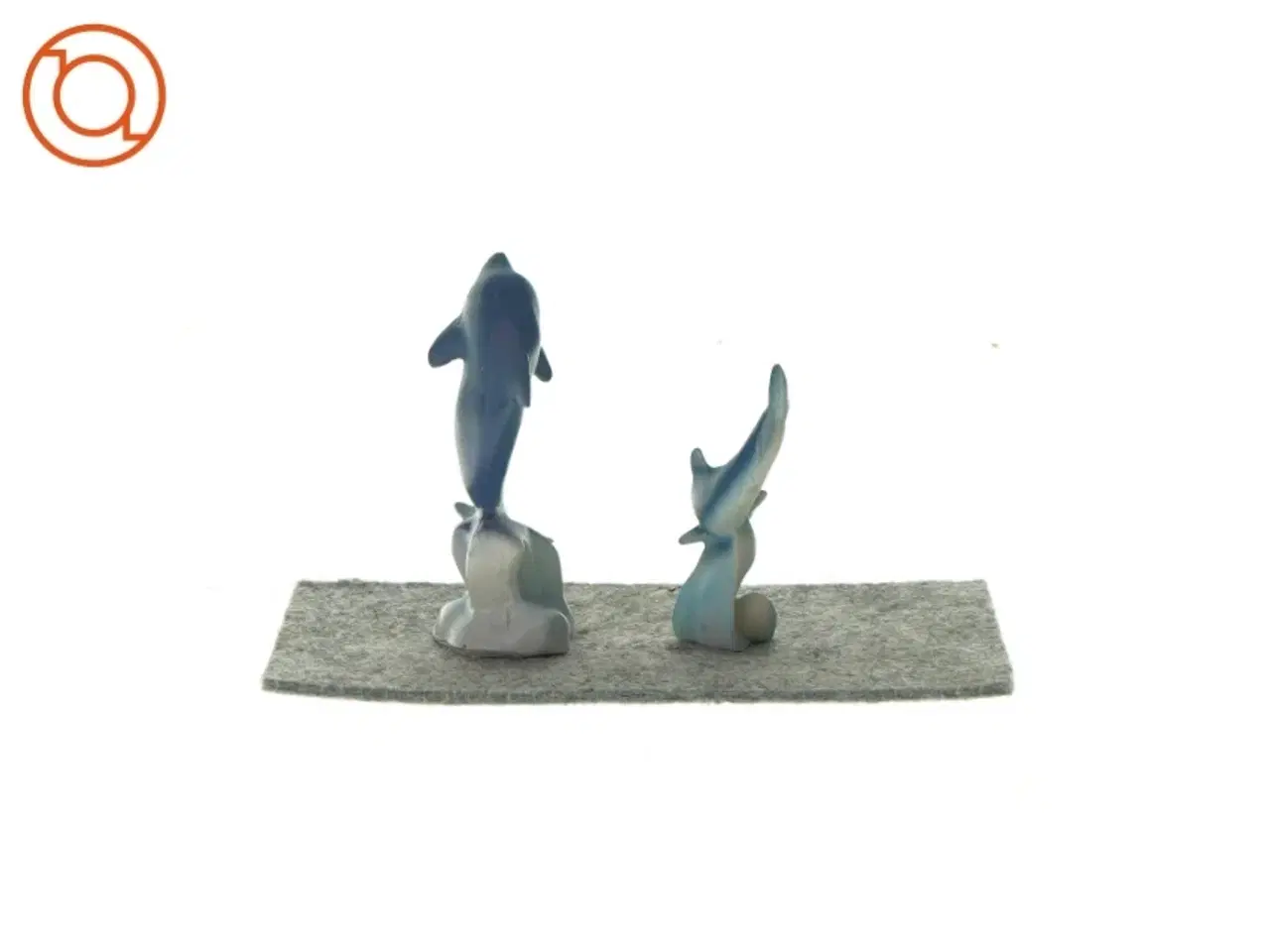 Billede 2 - Dekorative delifinfigurer fra Ukendt (str. LBH: 5x3,5x11cm og 3x2x8cm)