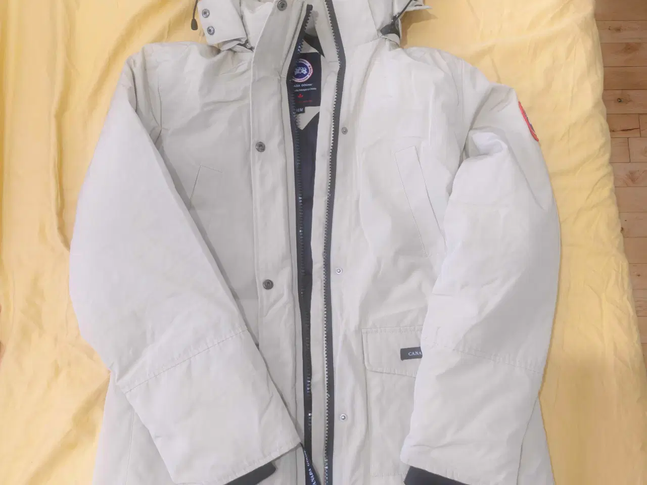 Billede 9 - Canada Goose Women's Solaris Parka 3034L Medium 