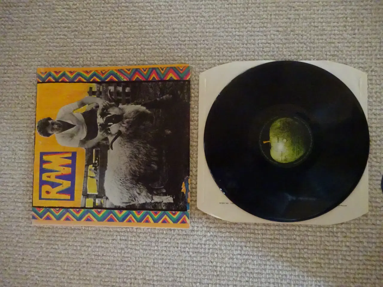 Billede 1 - Paul og Linda McCartney - Vinylplade - RAM