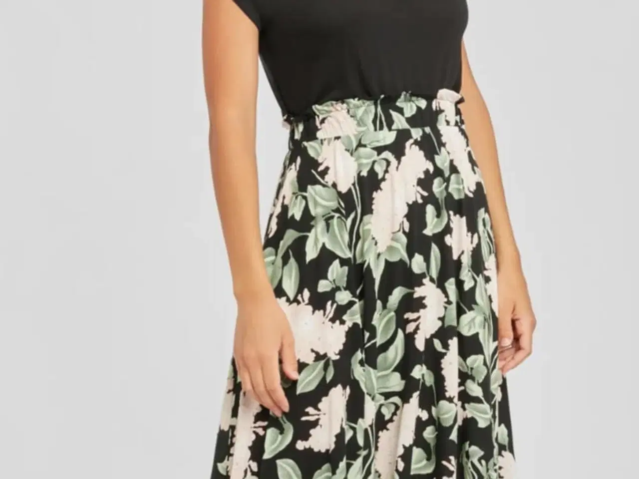 Billede 3 - Buffalo nederdel - ny.