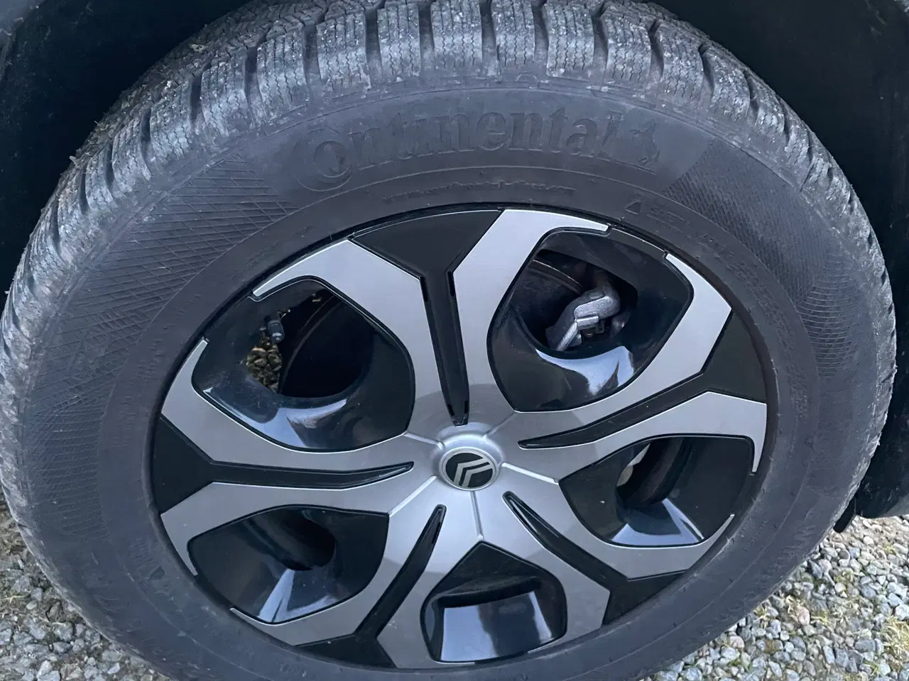 Billede 3 - 17 “ vinterdæk 225/60/17