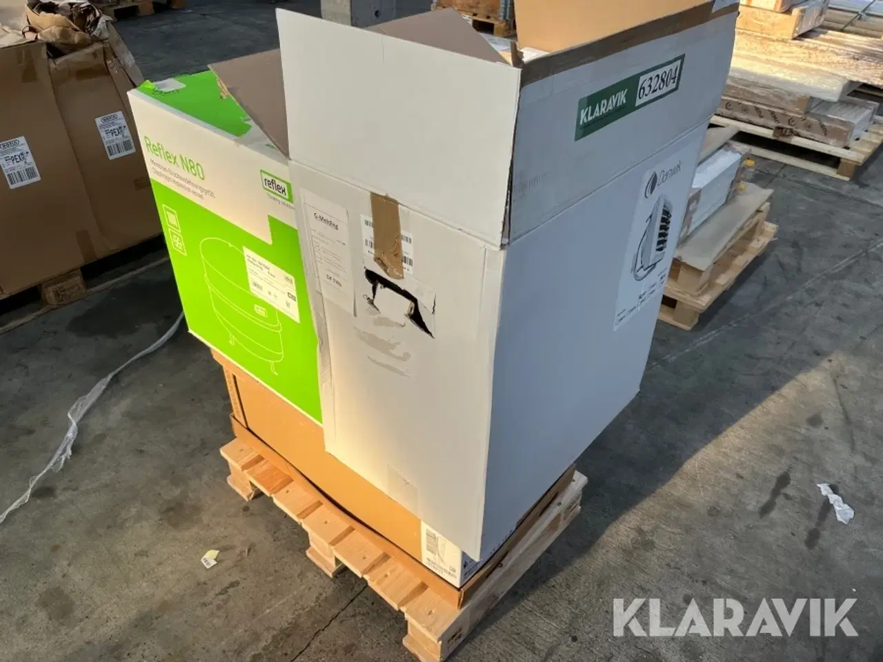 Billede 2 - Lot - varmepumpe indeenhed, trykekspansionsbeholder, varmeventilator og