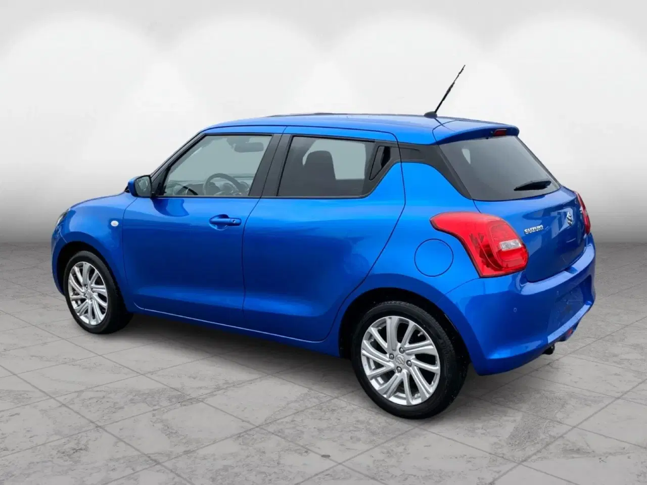 Billede 4 - Suzuki Swift 1,2 Dualjet Mild hybrid Plus 83HK 5d
