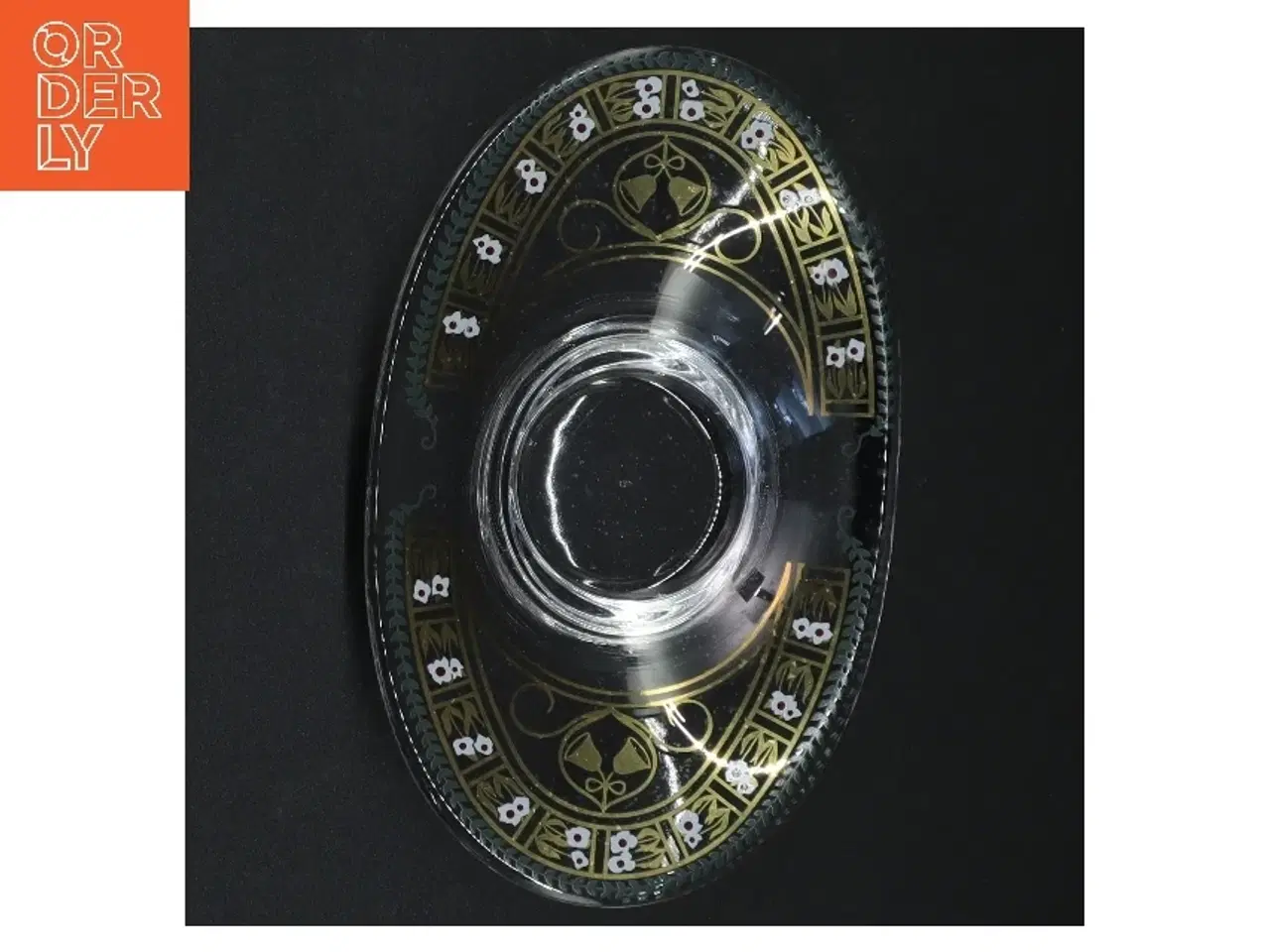 Billede 2 - Glasfad med dekorative detaljer (str. 19 x 11,5 x 3,5 cm)