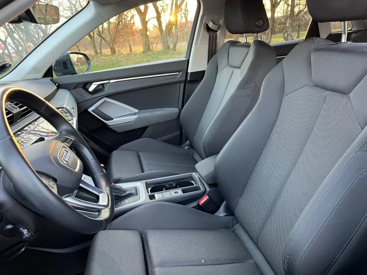 Billede 4 - Audi Q3 45 TFSi e Attitude+ S-tr.