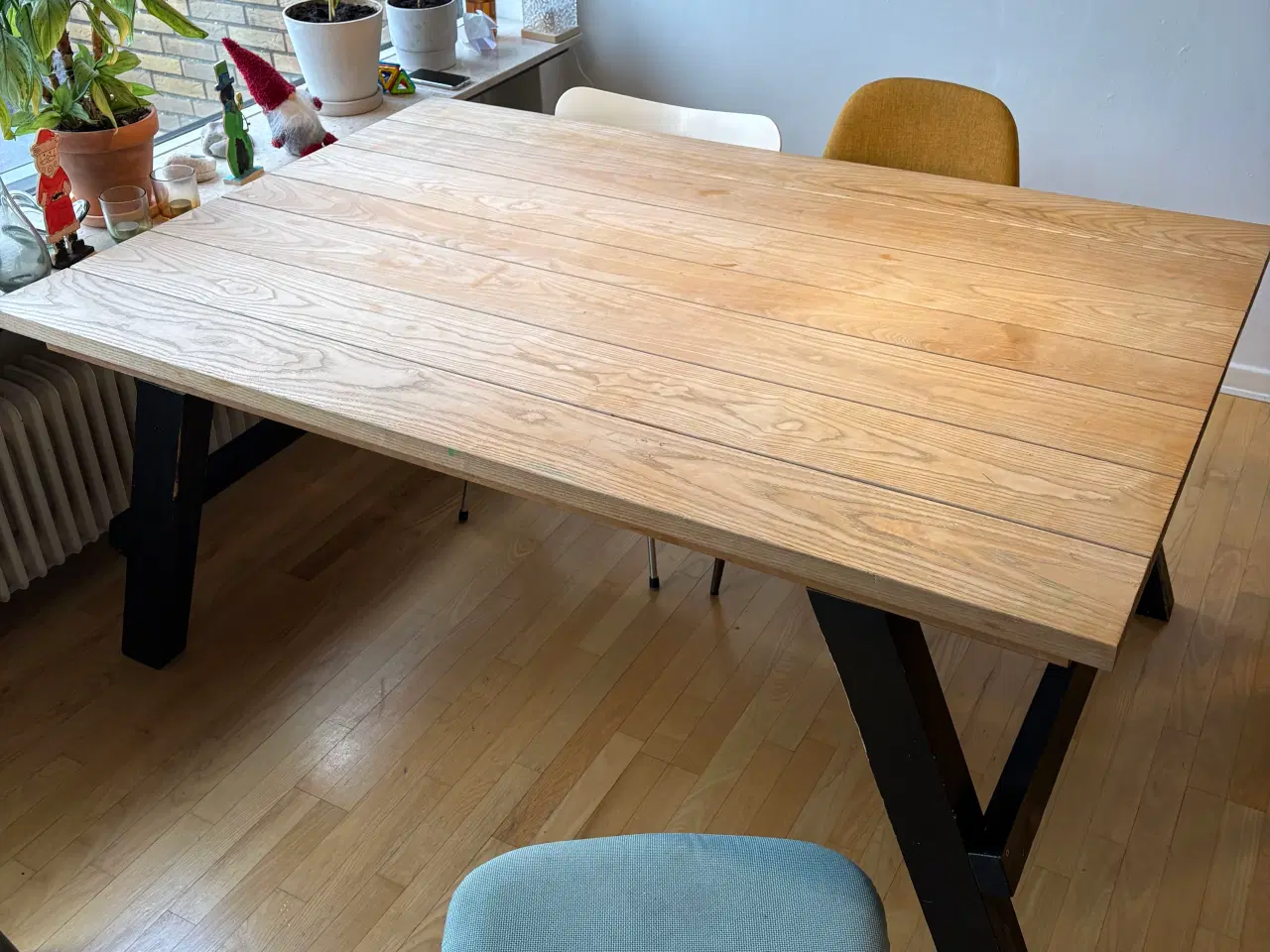 Billede 2 - Spisebord i eg