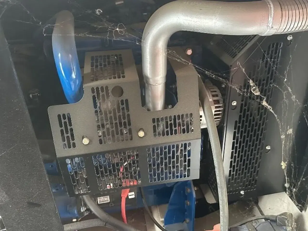 Billede 4 - Generator 50 kwa i kabinet 