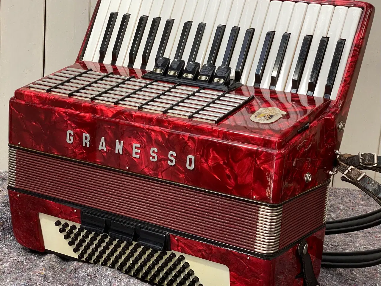 Billede 5 - Granesso harmonika – vintage rød perlemor, spillek
