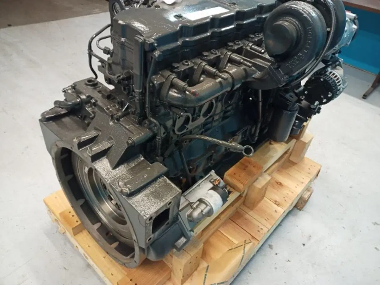 Billede 11 - New Holland TC5080 Ny Motor 84170759