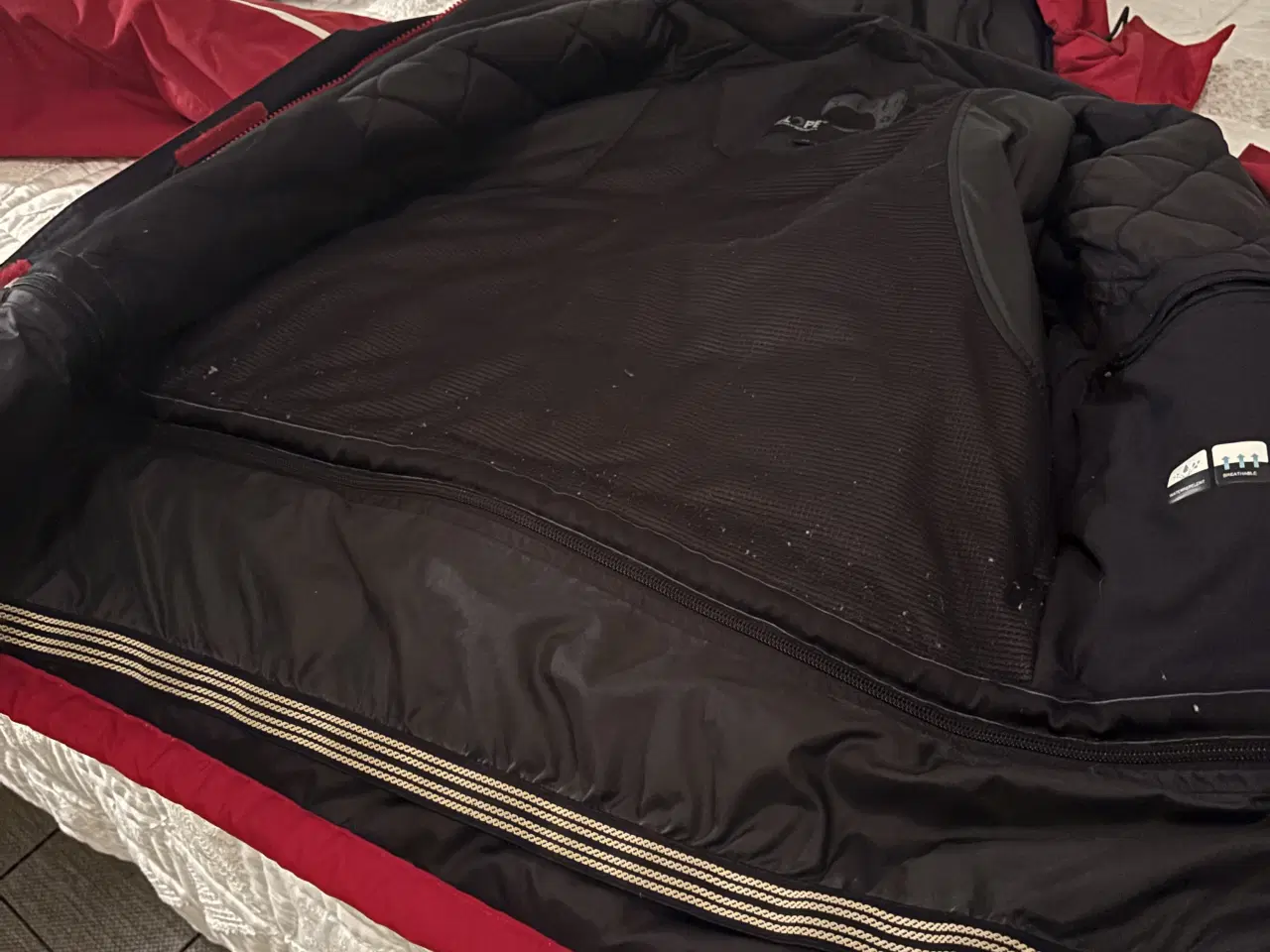 Billede 2 - Ski jakke small