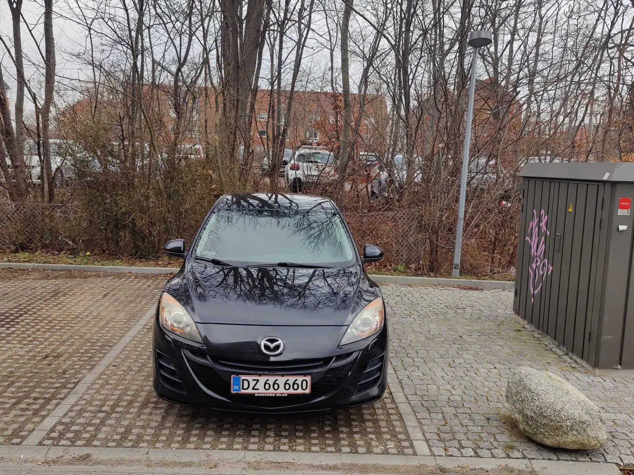 Billede 2 - En velholdt Mazda 3