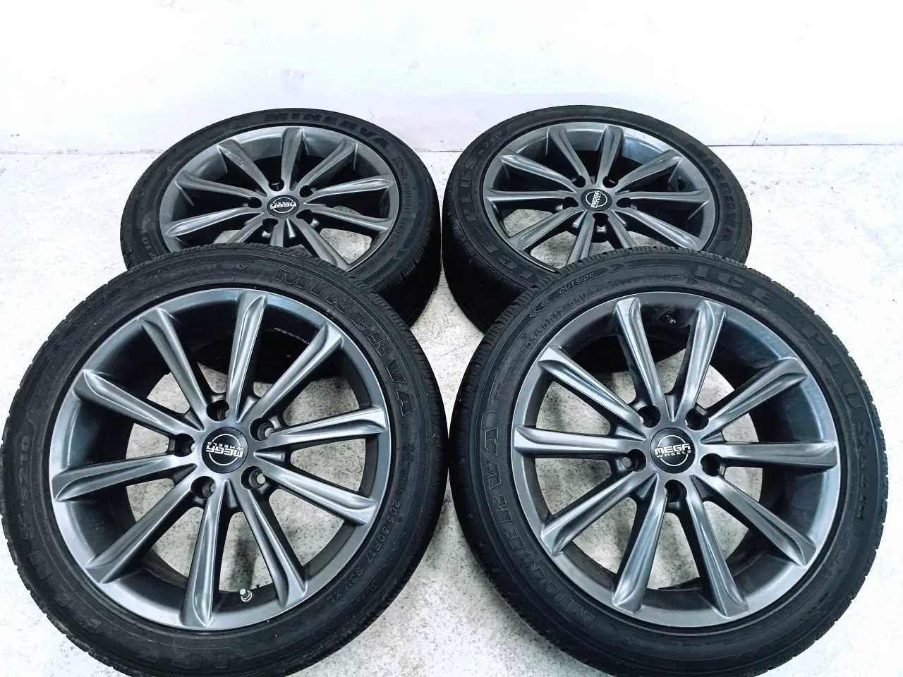 Billede 3 - 5x114,3 17" ET38 nav 73ø Megawheels vintersæt