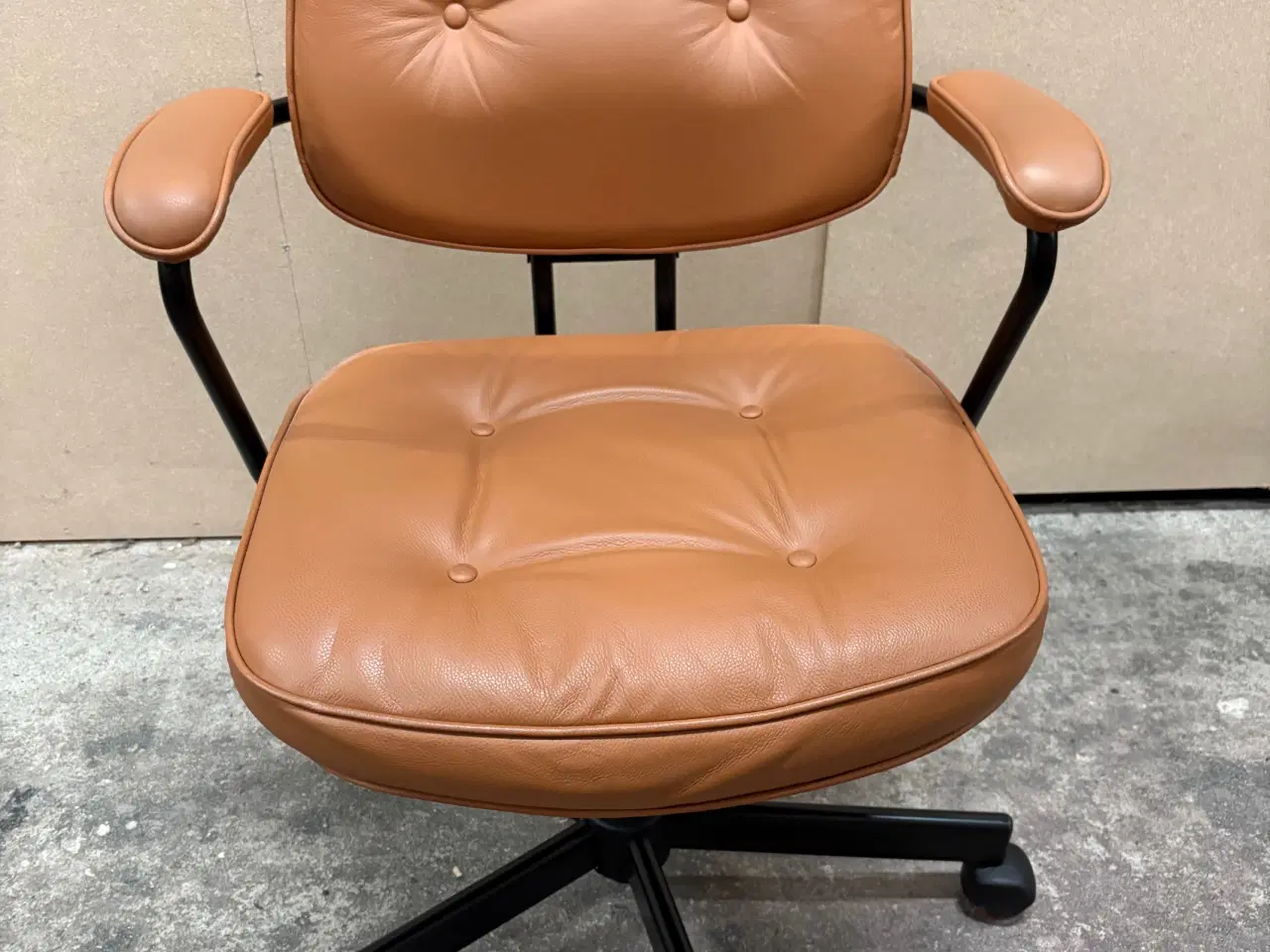 Billede 2 - Kontorstol i kernelæder