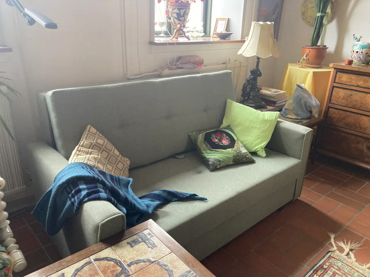 Billede 2 - Sovesofa, lille 2 personers sofa