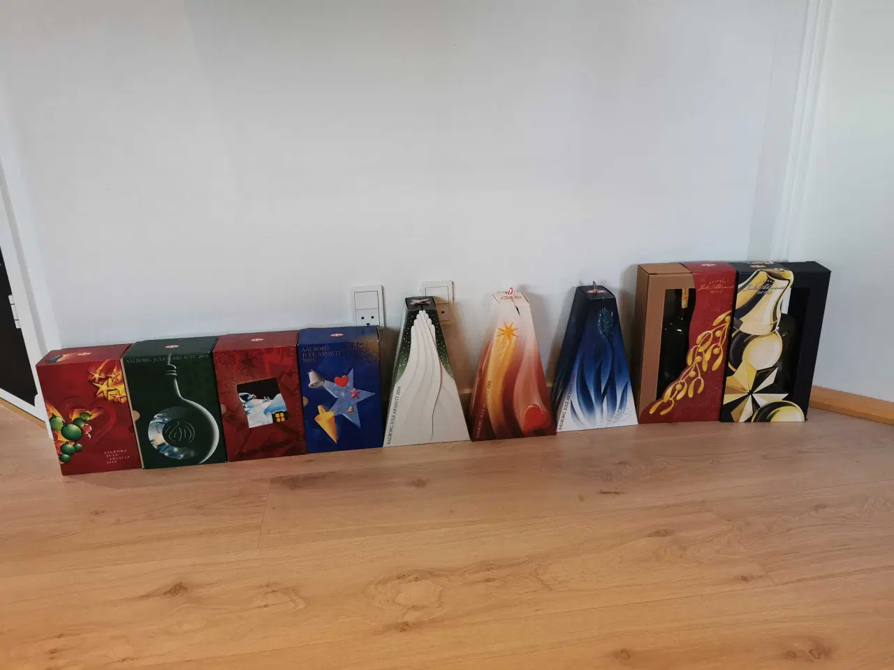 Billede 7 - Juleakvavit alle fulde/uåbnet og intakte