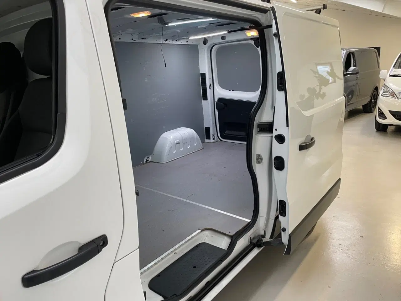 Billede 11 - Renault Trafic T29 2,0 dCi 170 L2H1 EDC