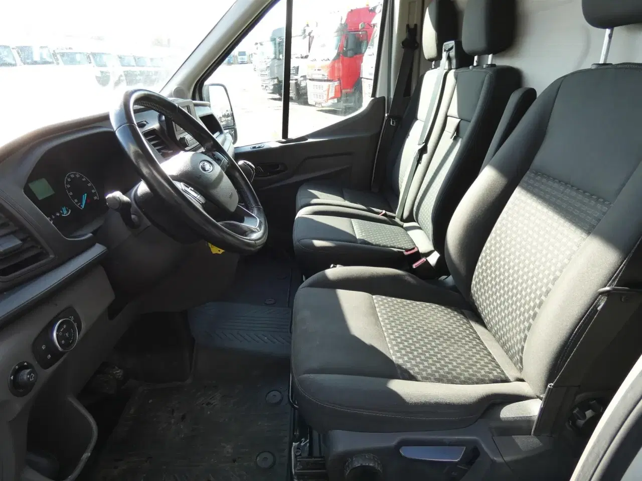 Billede 10 - Ford Transit 350 L2H2 2,0 TDCi Trend 130HK Van 6g