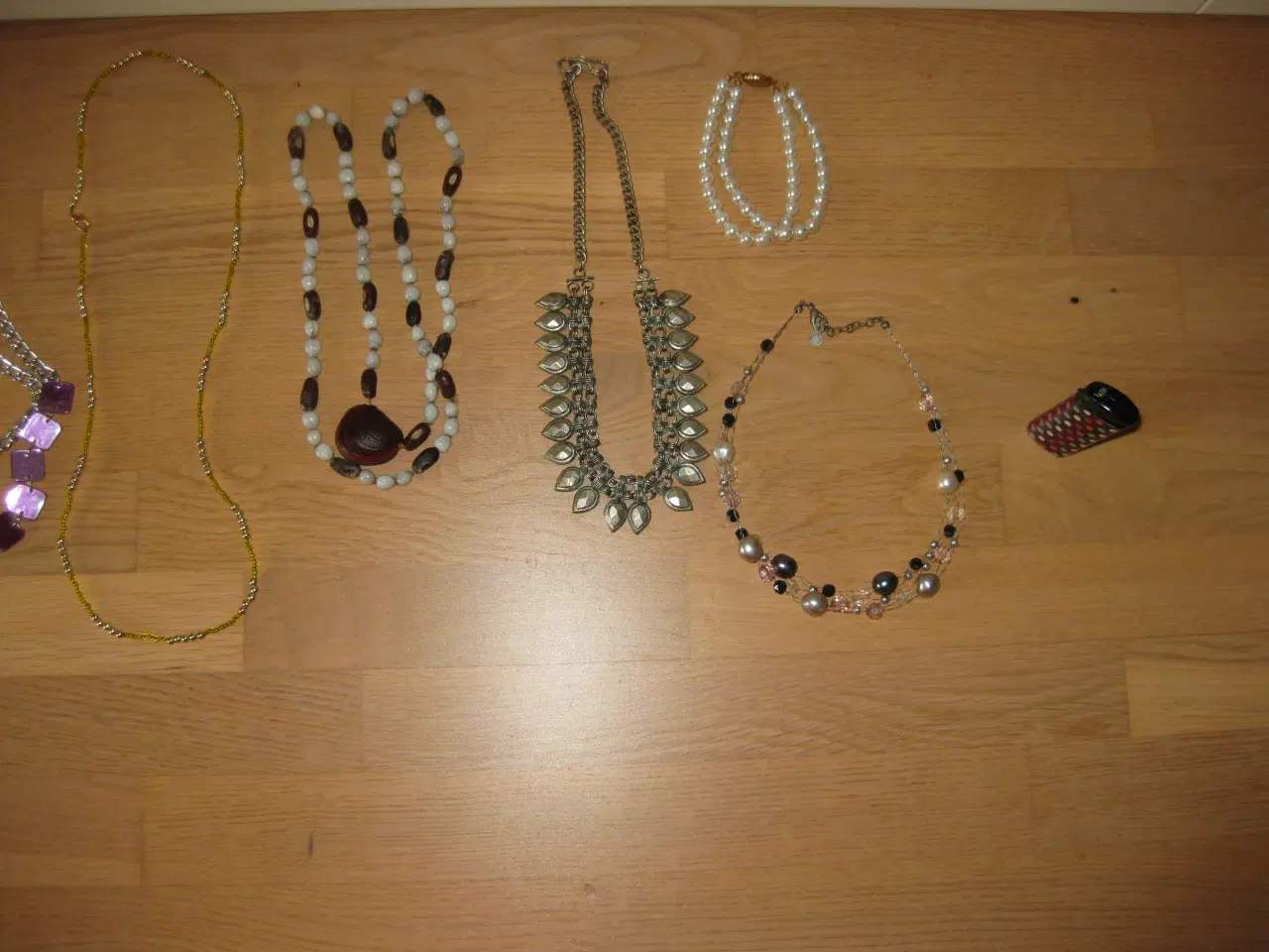 Billede 3 - Diverse halskæder pr stk