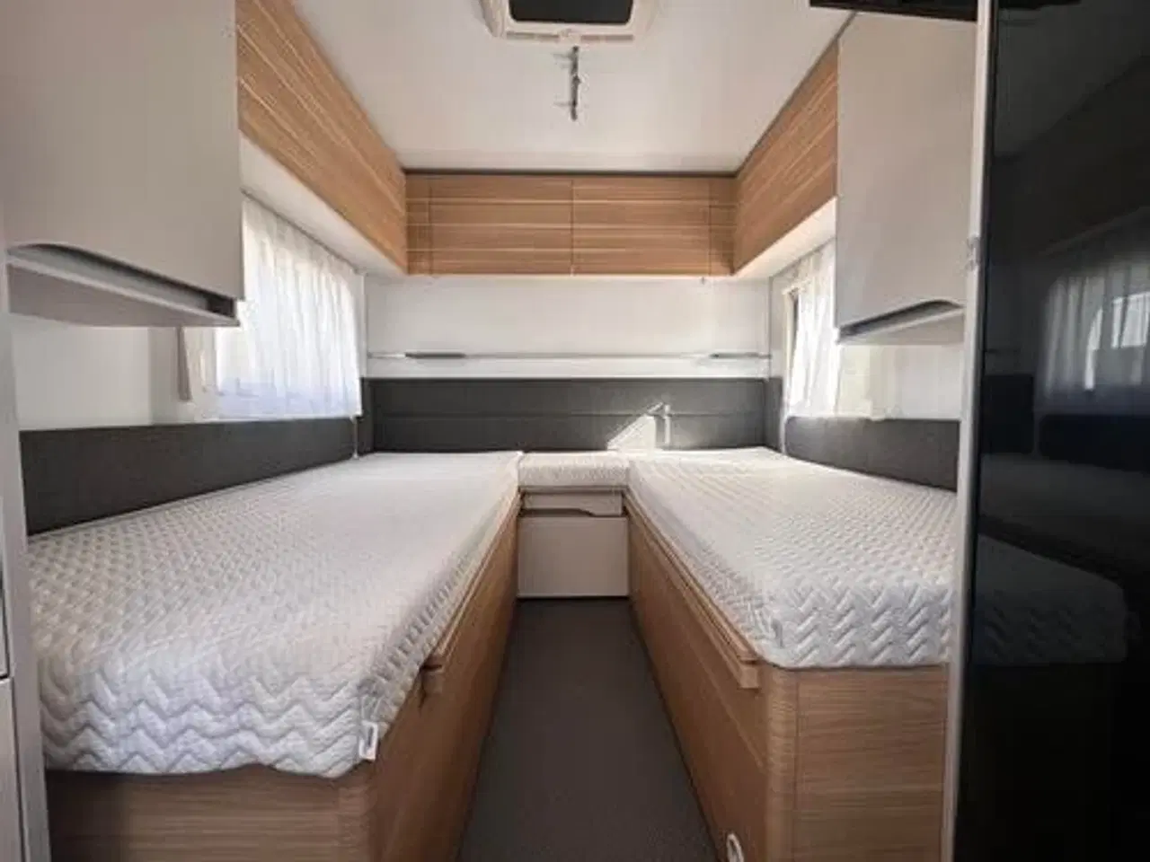 Billede 2 - Adria ADORA 502 UL
