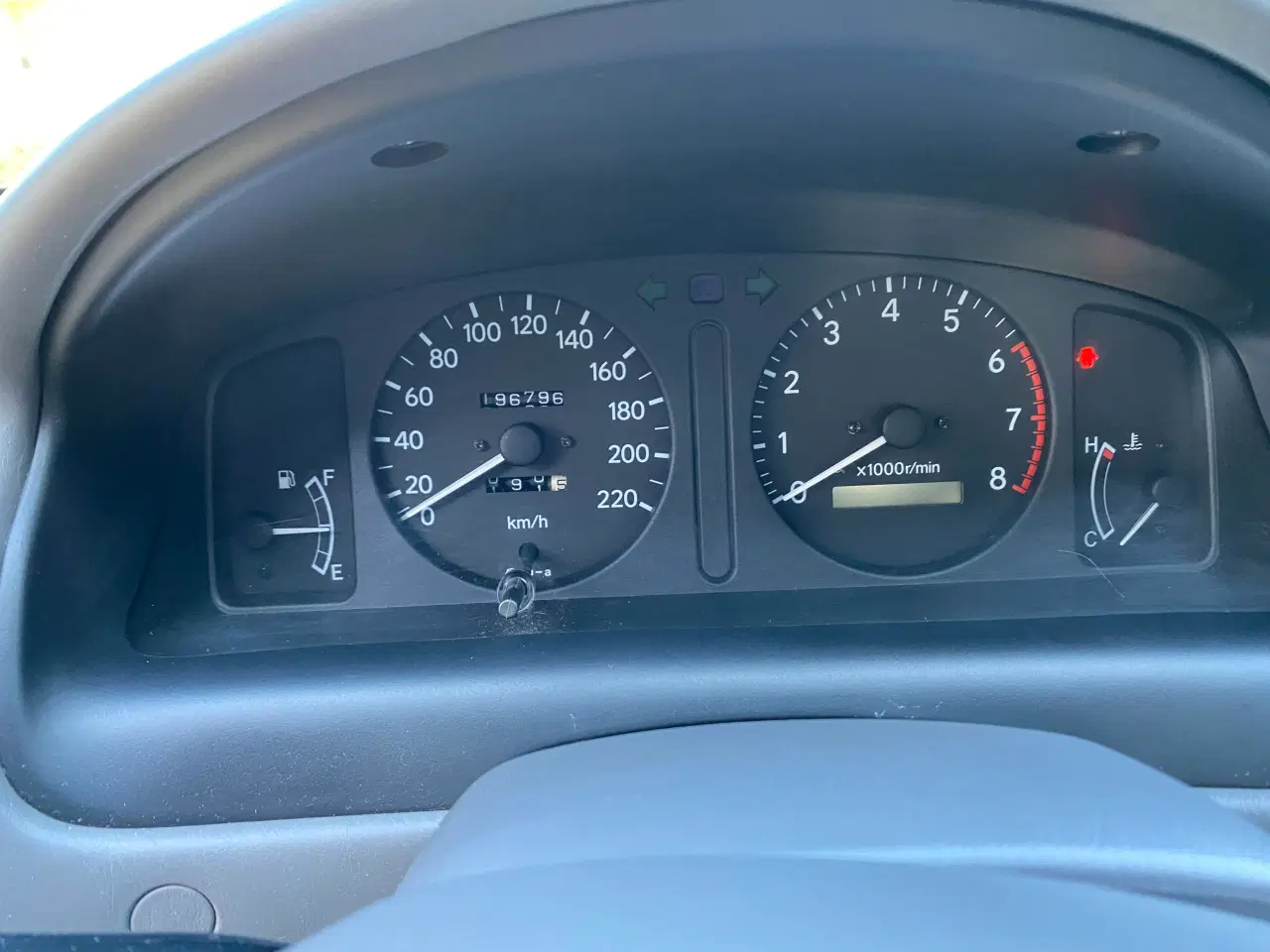 Billede 10 - Toyota Corolla 1.3 4d sølvmetal