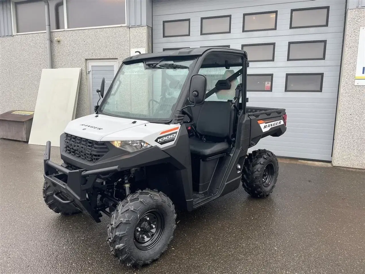 Billede 1 - Polaris Ranger 1000 EPS Traktor - inkl. for/bagrude med visker og tag.