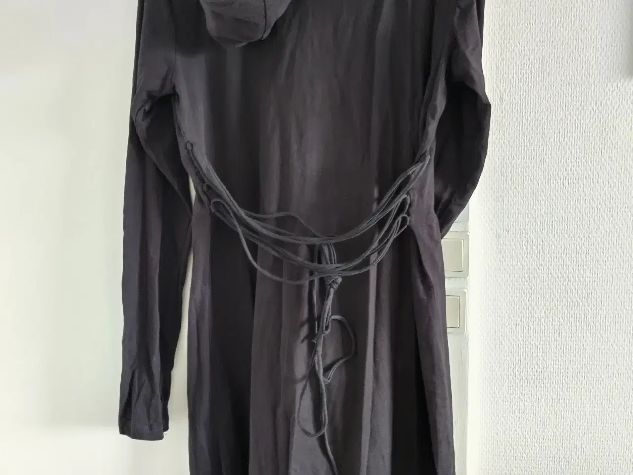 Billede 4 - Sweatshirt-kjole Gothicana