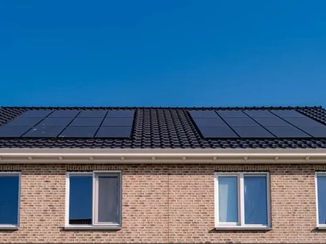 Billede 2 - 10.2 KW - NYT Solcelleanlæg på Auktion