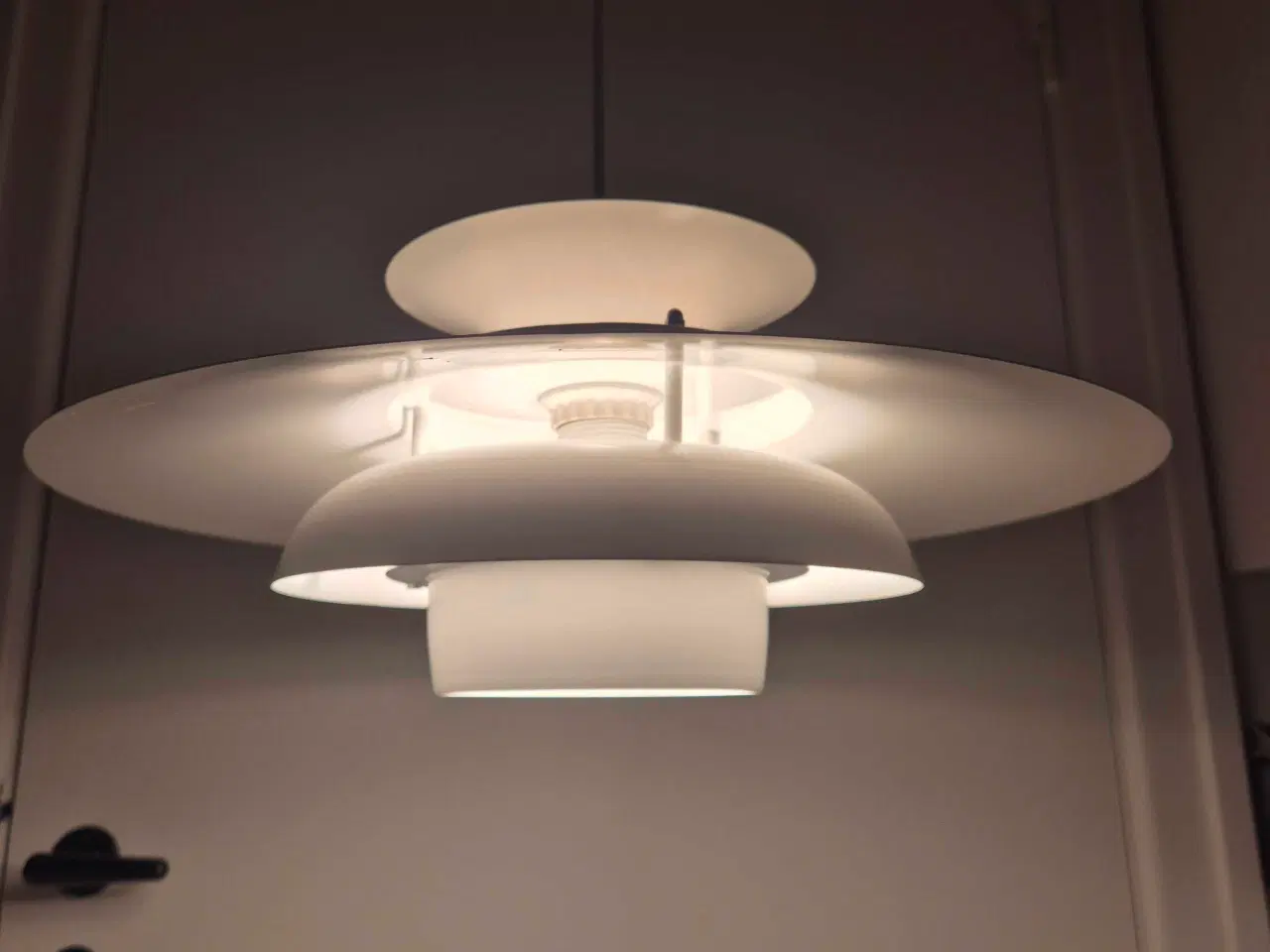 Billede 11 - Stor og smuk flerskærmspendel 