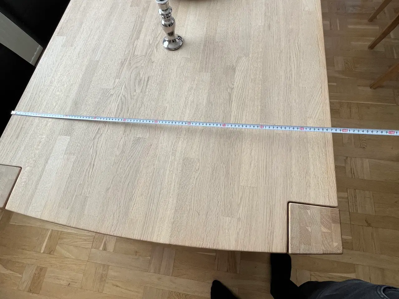 Billede 5 - Spisebord i massiv egetræ