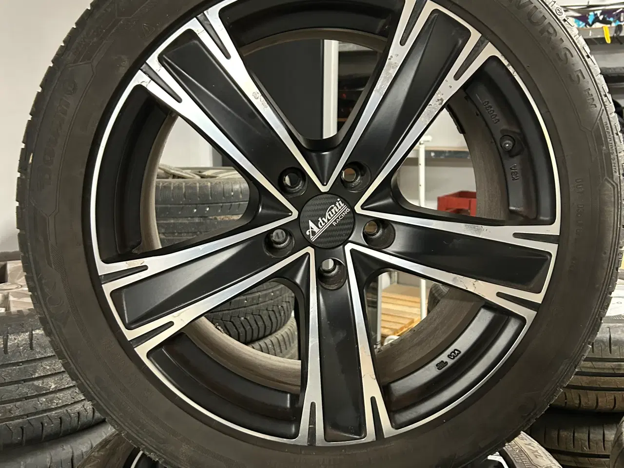 Billede 1 - 18” fælge med dæk