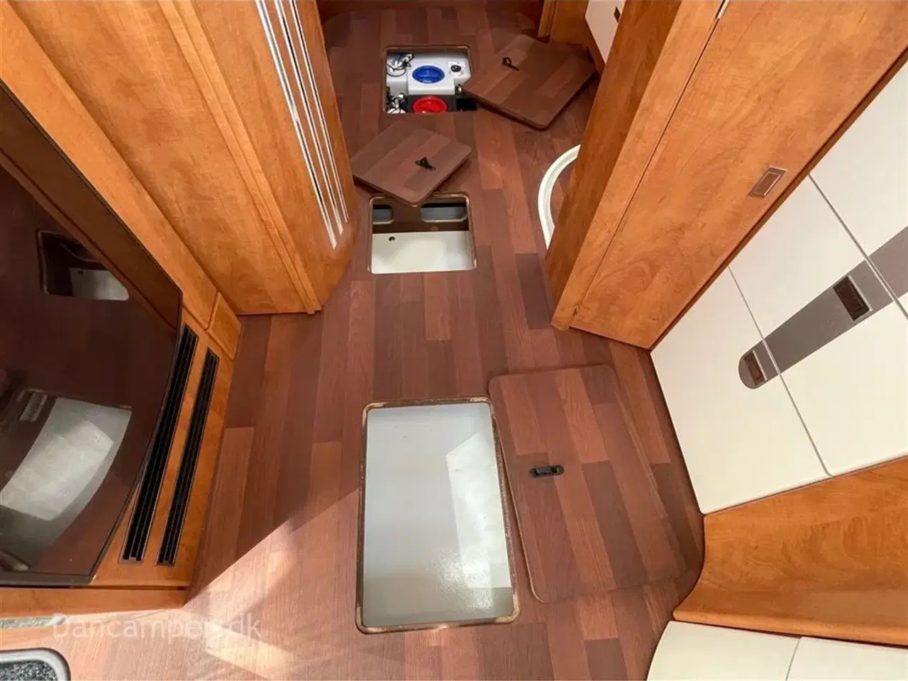 Billede 28 - 2019 - Carthago chic c line   Fiat Carthago Chic C-Line 5.0 – 180 hk | Totalvægt 5.000 kg  Eksklusiv og komfortabel autocamper i absolut topklasse! .