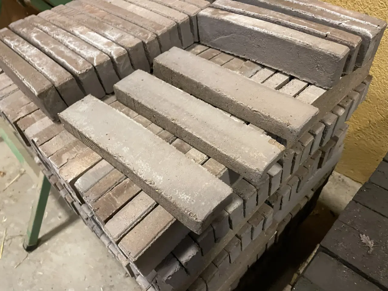 Billede 2 - Tegl Skaller 30 mm i lys farve. Randers Tegl - RT5