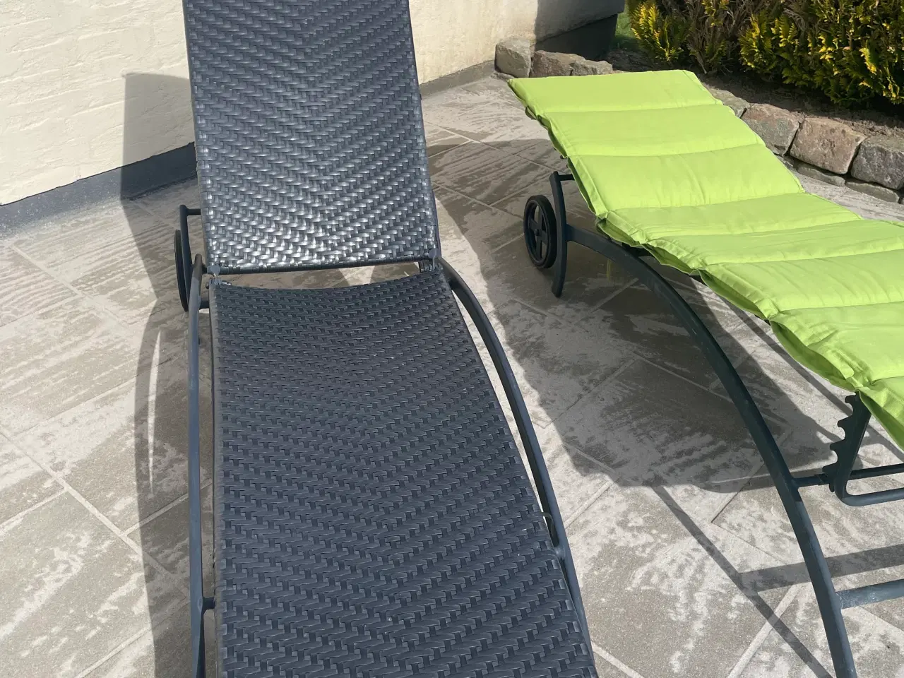 Billede 2 - Solsenge i ratan med kermit grøne hynder 