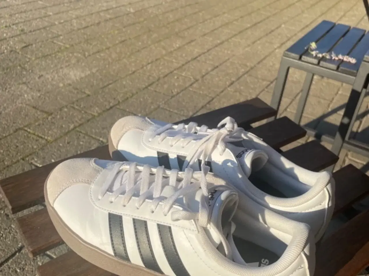 Billede 1 - Adidas sneakers 