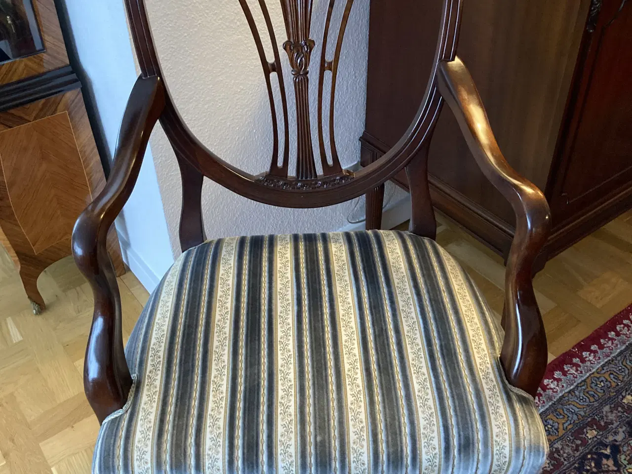 Billede 5 - Hepplewhite spisestue af mahogni