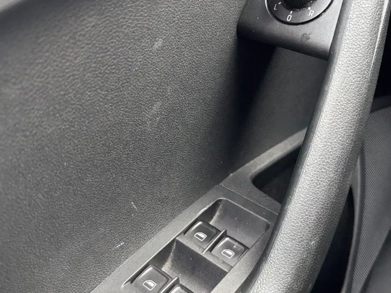 Billede 8 - Skoda Octavia III sort Automatic 2.0l TDI