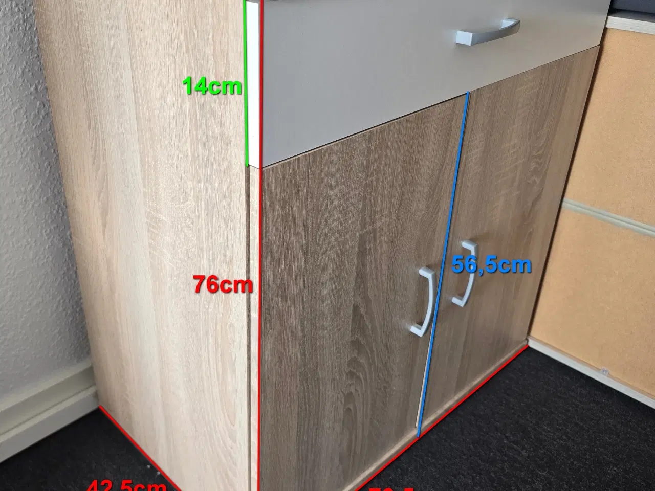Billede 9 - Skrivebord, kommoder, TV bord, vitrine
