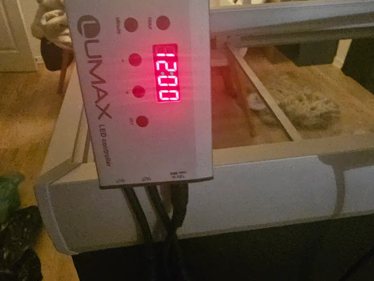 Billede 4 - Akvarier 144 L
