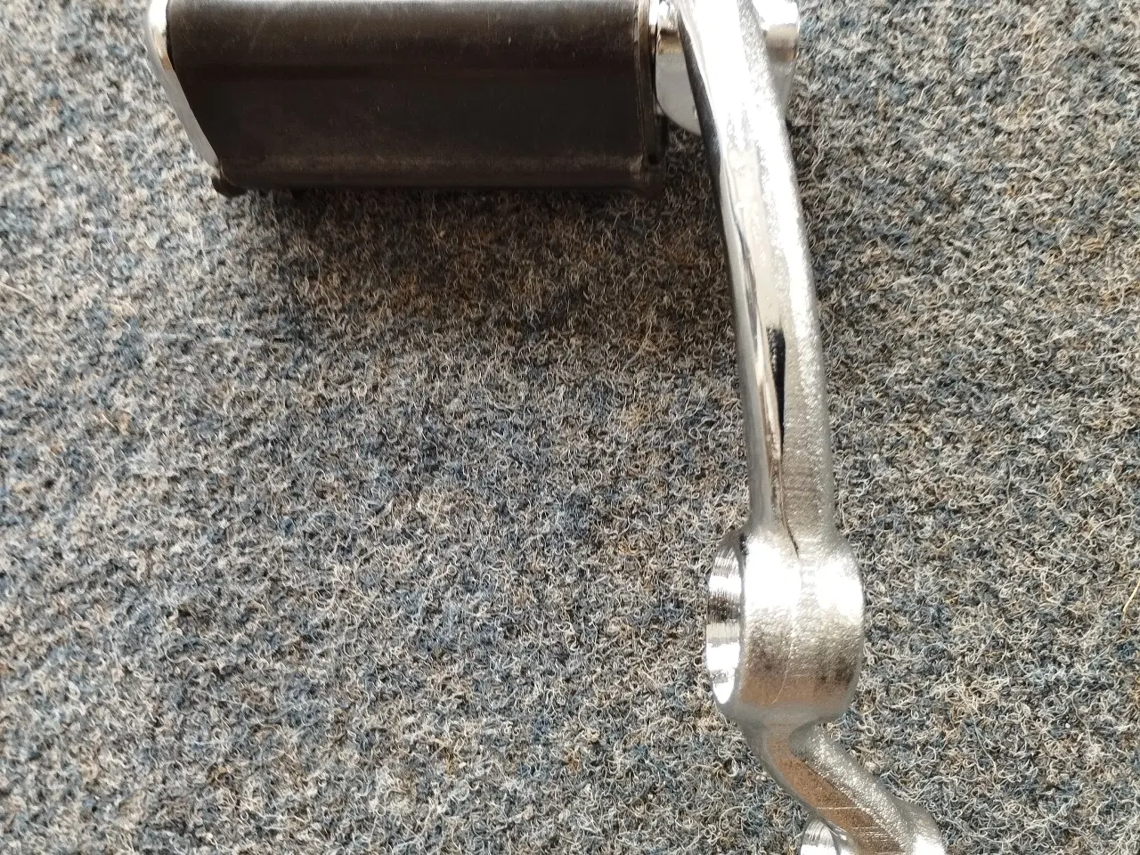 Billede 1 - Forreste fodstøtte  Yamaha Virago  ( %)