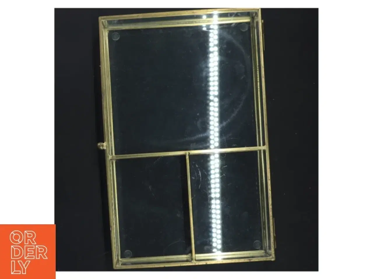 Billede 2 - Glasvitrine med messingramme (str. 25x16 cm)