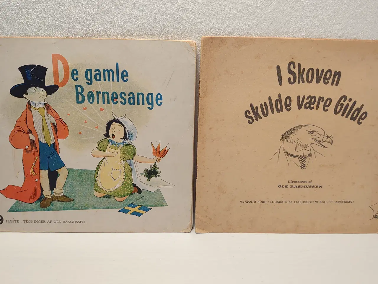 Billede 1 - 2 sanghæfter med ill. af Ole Rasmussen. Før 1948.