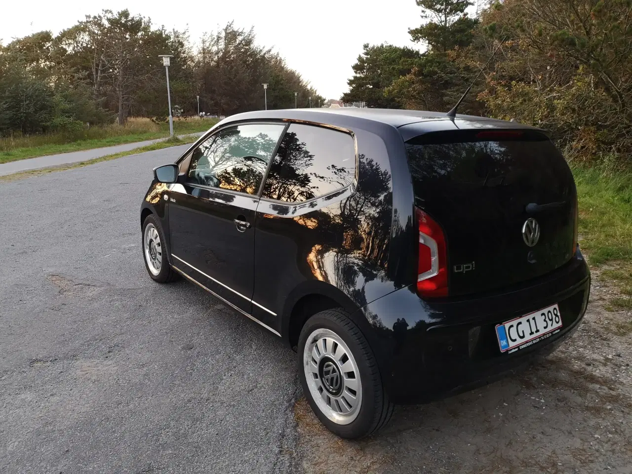 Billede 3 - Vw Up BLACK UP